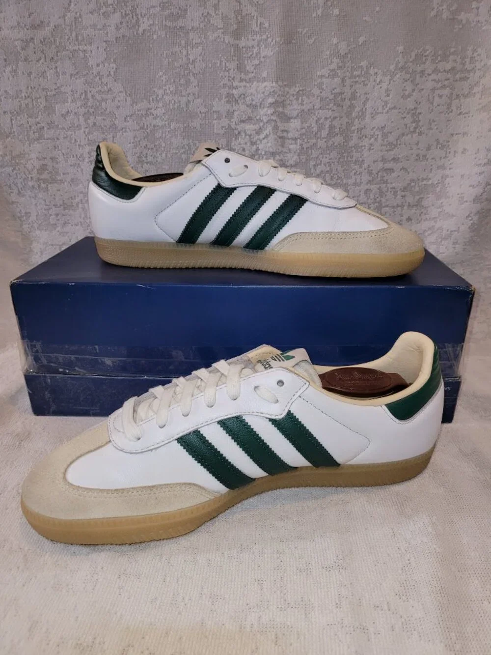 Adidas Men’s Samba OG Originals Size 9 White Collegiate Green Gum JS3831 Shoes - Picture 2 of 16